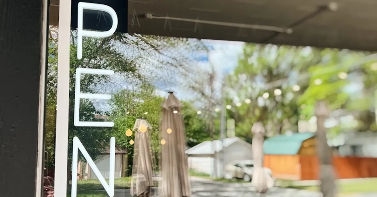 Black Dog Coffee House Poly Drive