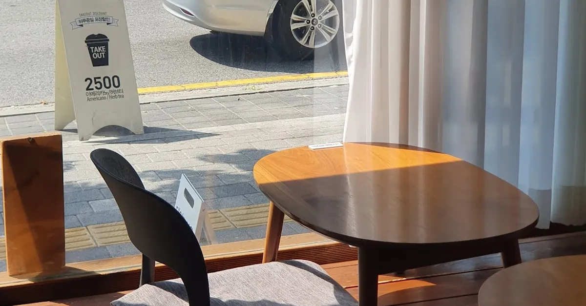 BLOT COFFEE