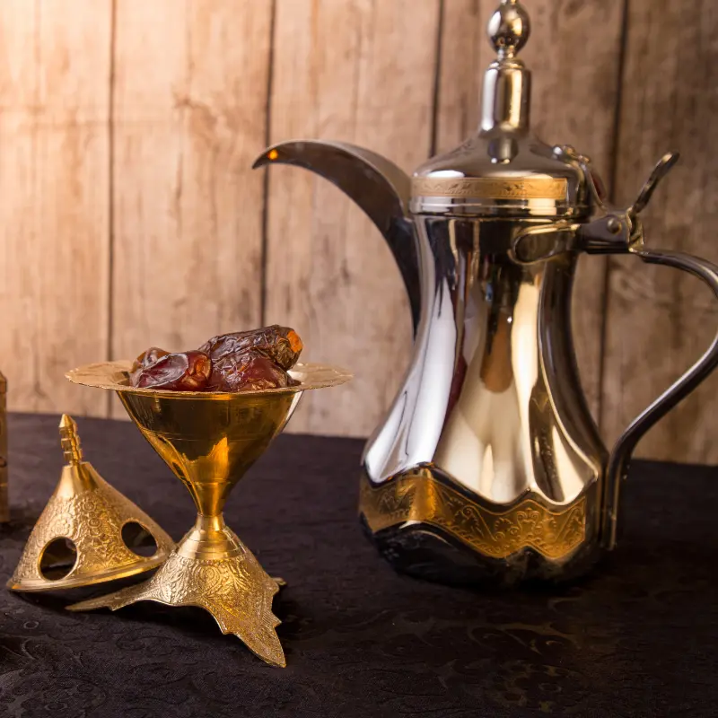dallah and a cup of dates